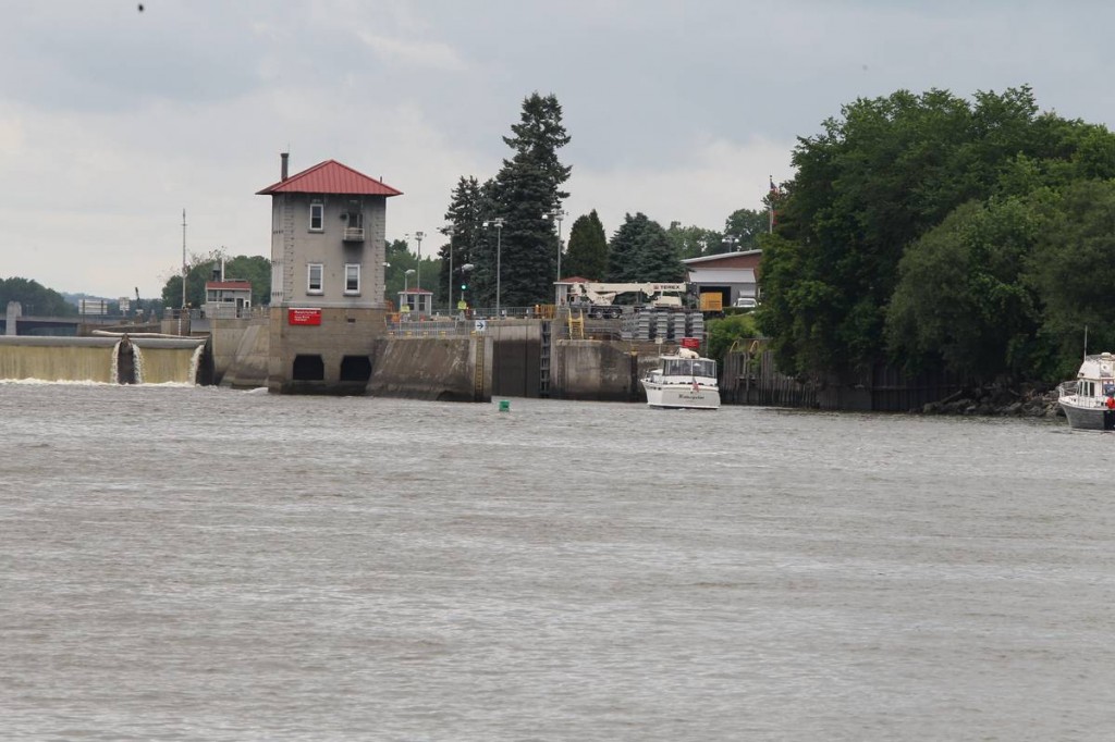 20120605-10203821-SJ026884